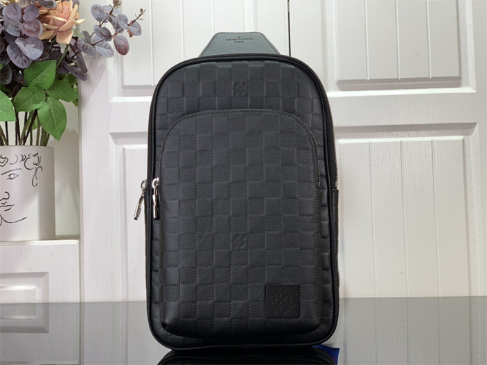 LV Avenue Single-shoulder Bag