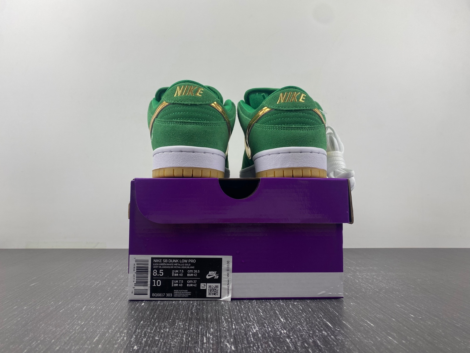 Dunk Low SB 