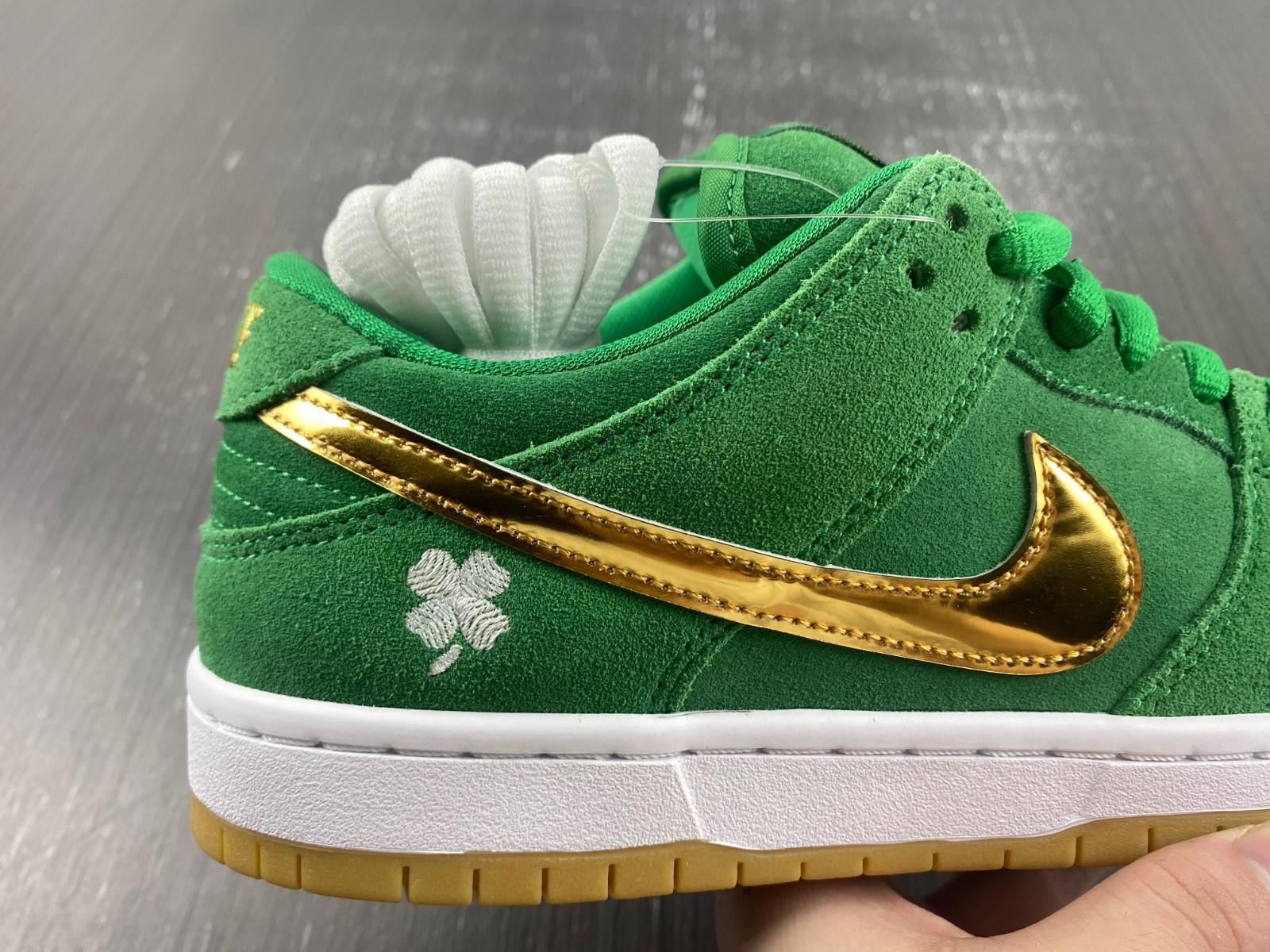 Dunk Low SB 