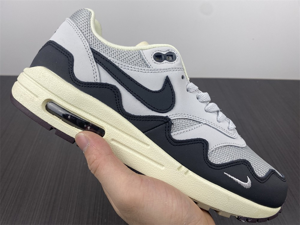 Patta x Nike Air Max 1 Black White Grey DH1348-002