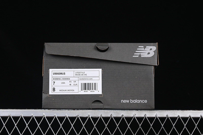 New Balance 9060 