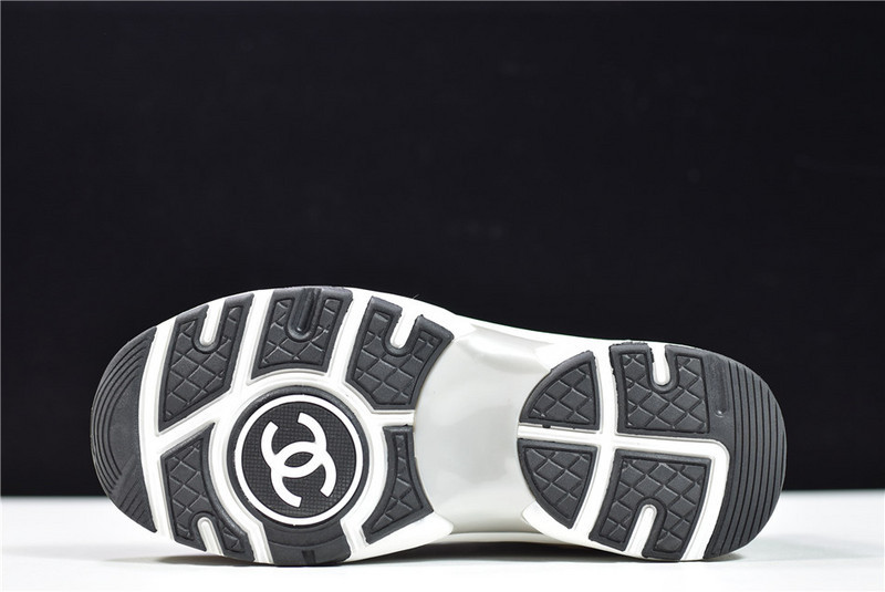 CHA_NEL SNEAKERS