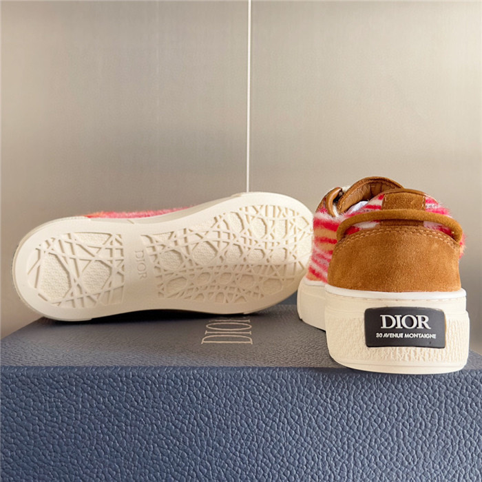DR B33 SNEAKER